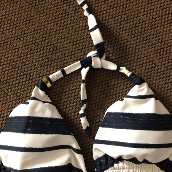VIC 2 Piece Bikini - Picture 3 of 6